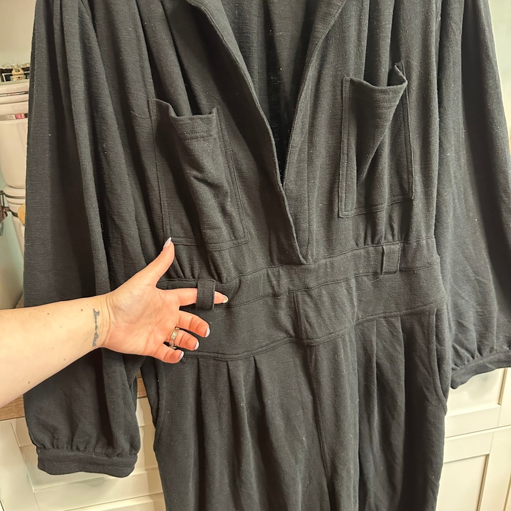 Free People Beach Faye Jumpsuit Womens L Black Long Sleeve Utility Relaxed Boho - Picture 11 of 16